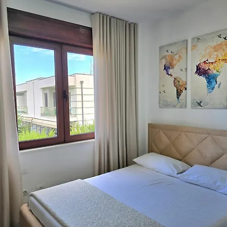 Secure & Stylish In Gjiri I Lalzit * Plazhi San Pietro