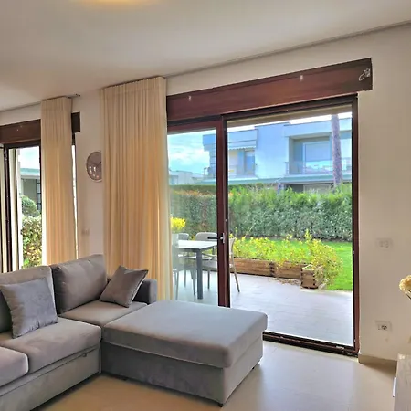 Secure & Stylish In Gjiri I Lalzit Villa